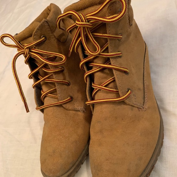 Shoes - Picture 2 of 2